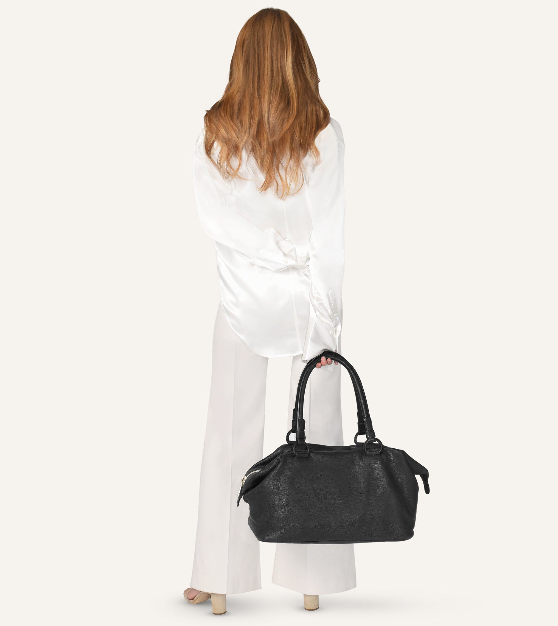 Ava Overnight Bag in Black